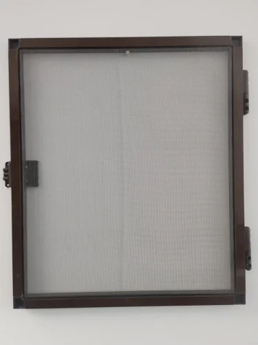 Plasa insecte plise4
